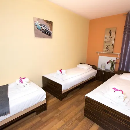 شقة فندقية Pcd Wola 3*