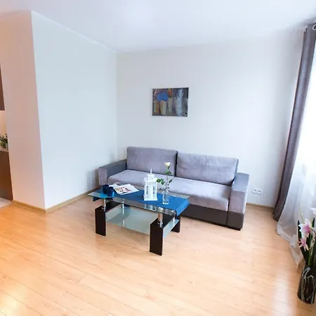 Aparthotel Pcd Wola 3*