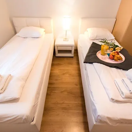 Aparthotel Pcd Wola